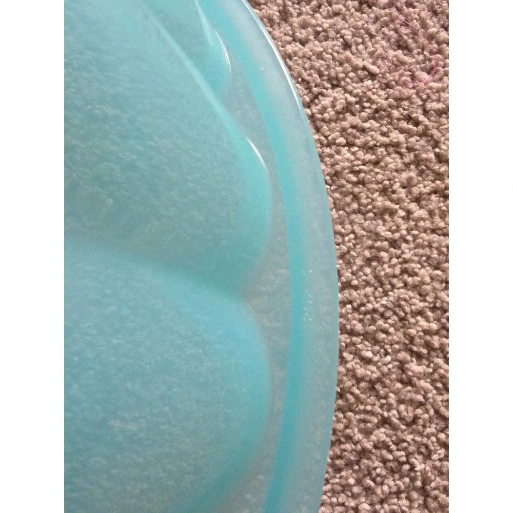 Tupperware vintage teal